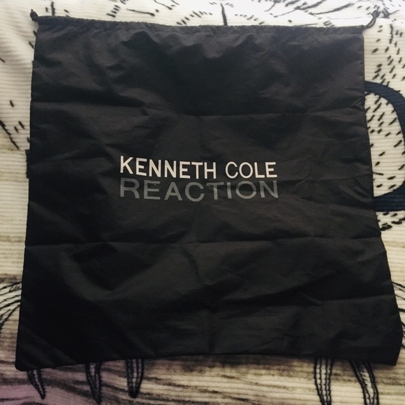 Kenneth Cole Reaction Dust Bag - Picture 2 of 3